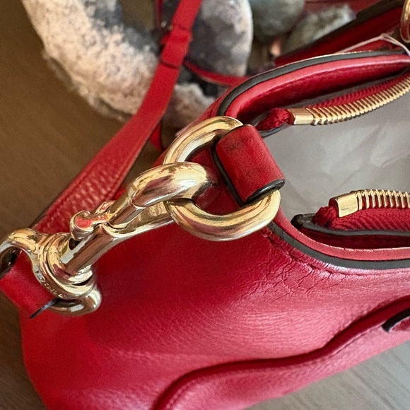 Gucci Soho Convertible Top Handle Bag with Crossbody Straps - Picture 5 of 16